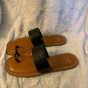 Crown and Ivy Bianca sandals Sz 11